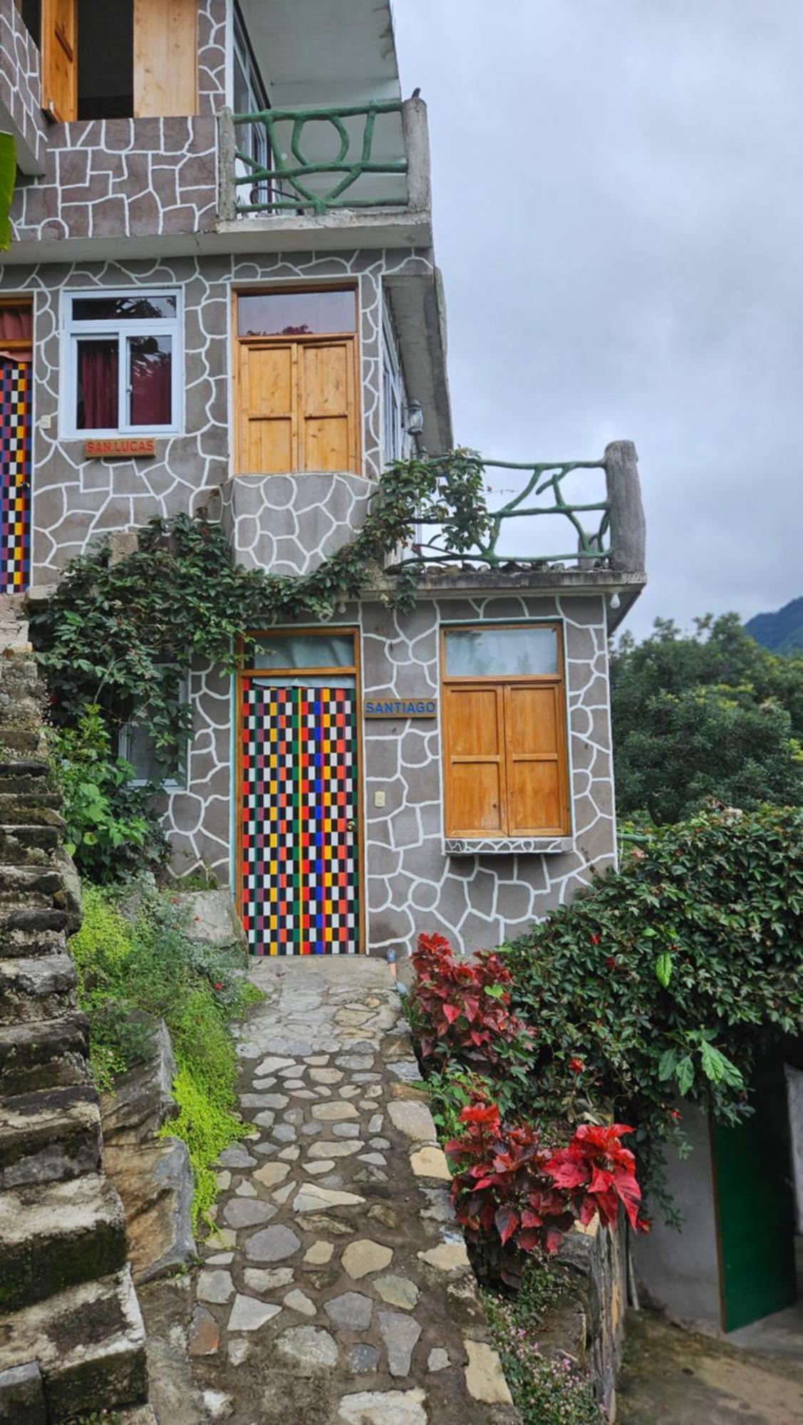 Eco Hotel Uxlabil Atitlan Сан-Хуан-Ла-Лагуна Екстер'єр фото