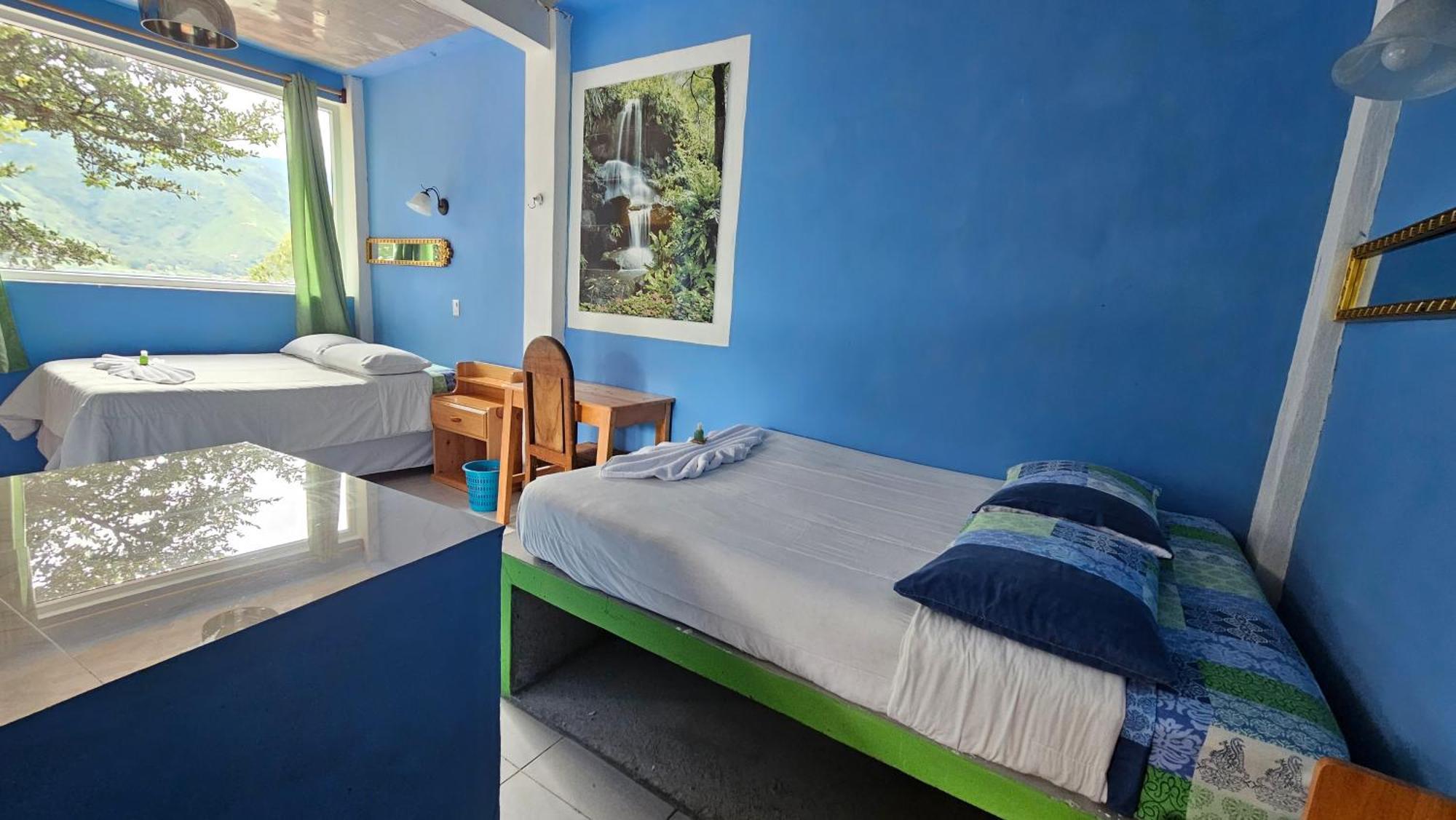 Eco Hotel Uxlabil Atitlan Сан-Хуан-Ла-Лагуна Екстер'єр фото