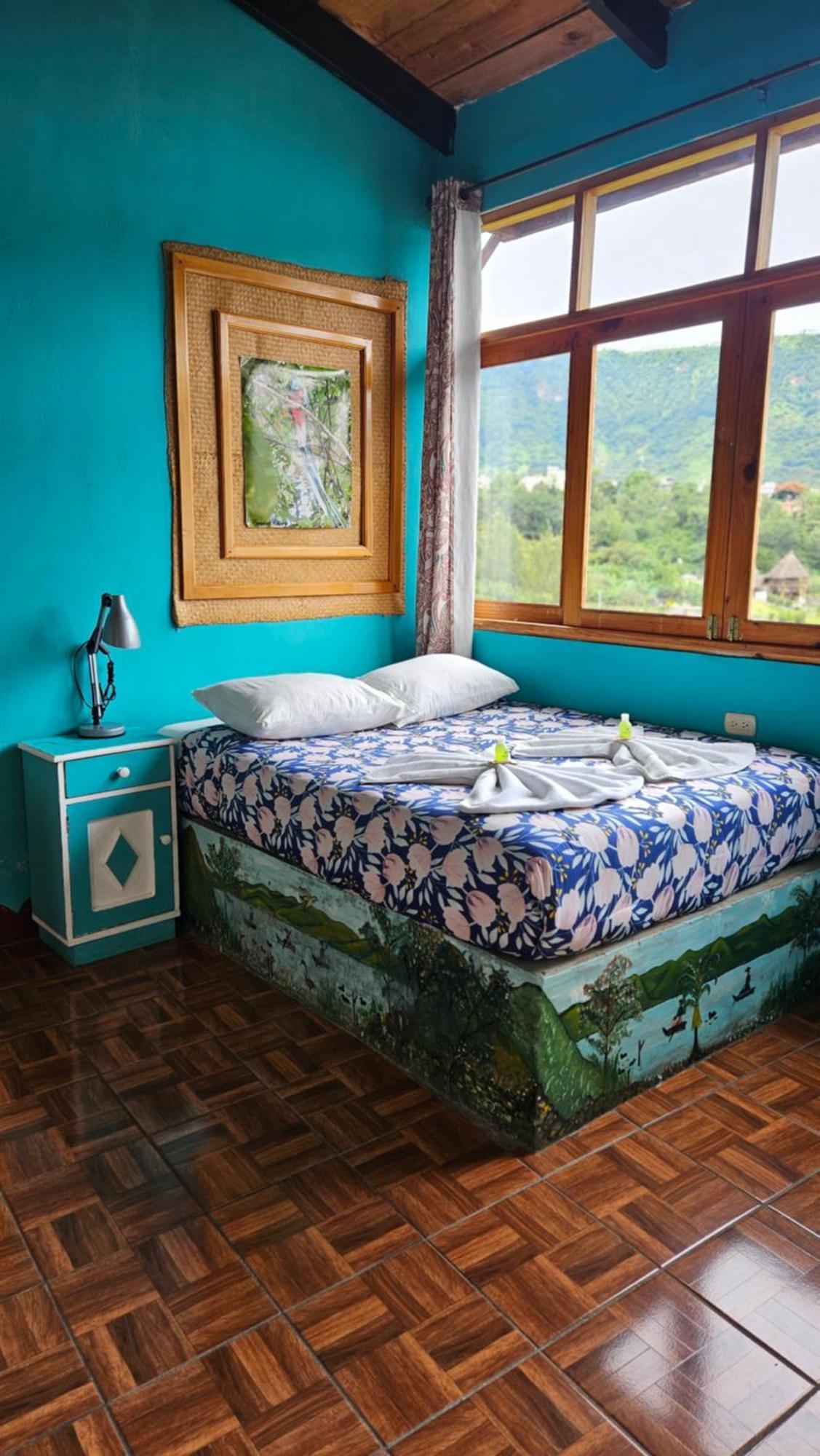 Eco Hotel Uxlabil Atitlan Сан-Хуан-Ла-Лагуна Екстер'єр фото
