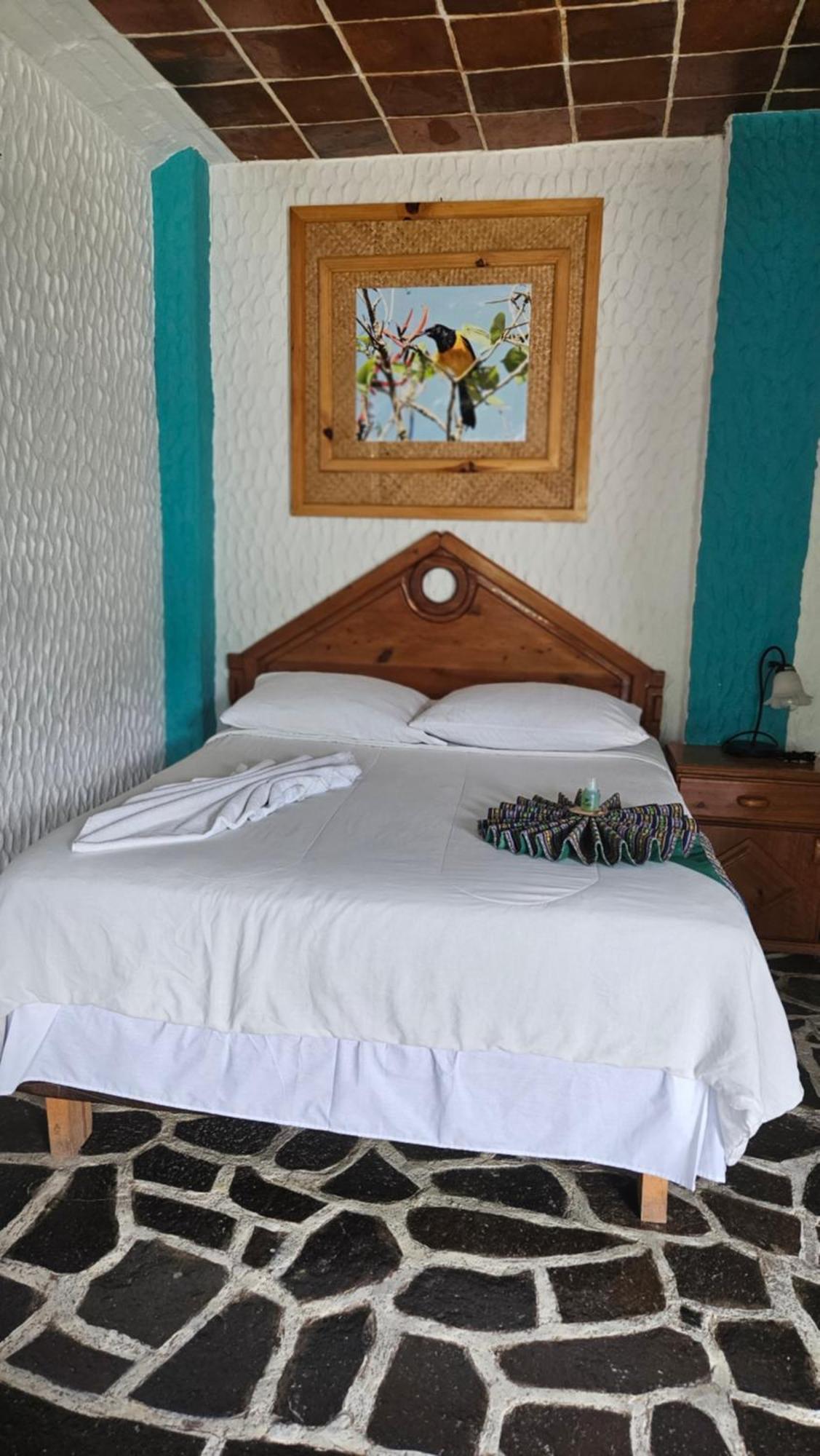 Eco Hotel Uxlabil Atitlan Сан-Хуан-Ла-Лагуна Екстер'єр фото