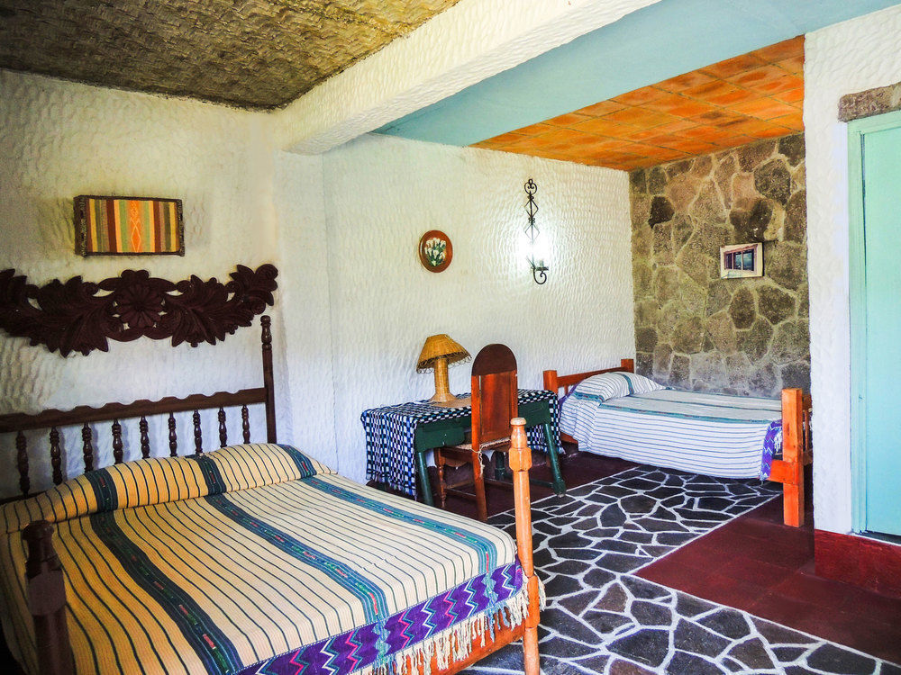 Eco Hotel Uxlabil Atitlan Сан-Хуан-Ла-Лагуна Екстер'єр фото